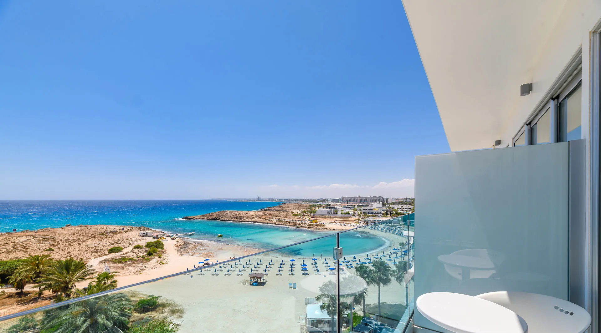 Foto - Tasia Maris Sands (Adults Only)