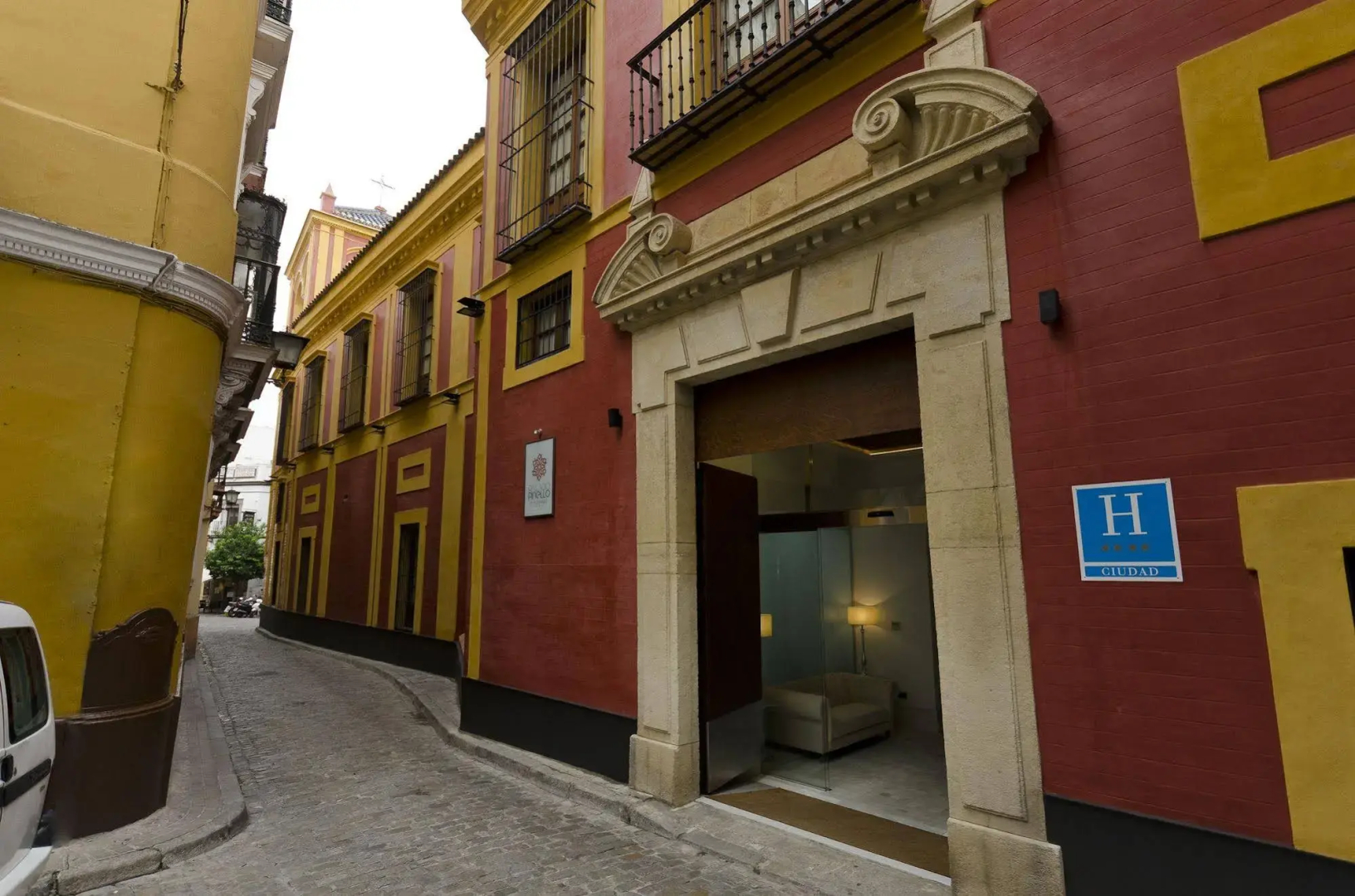 Photo - Palacio Pinello