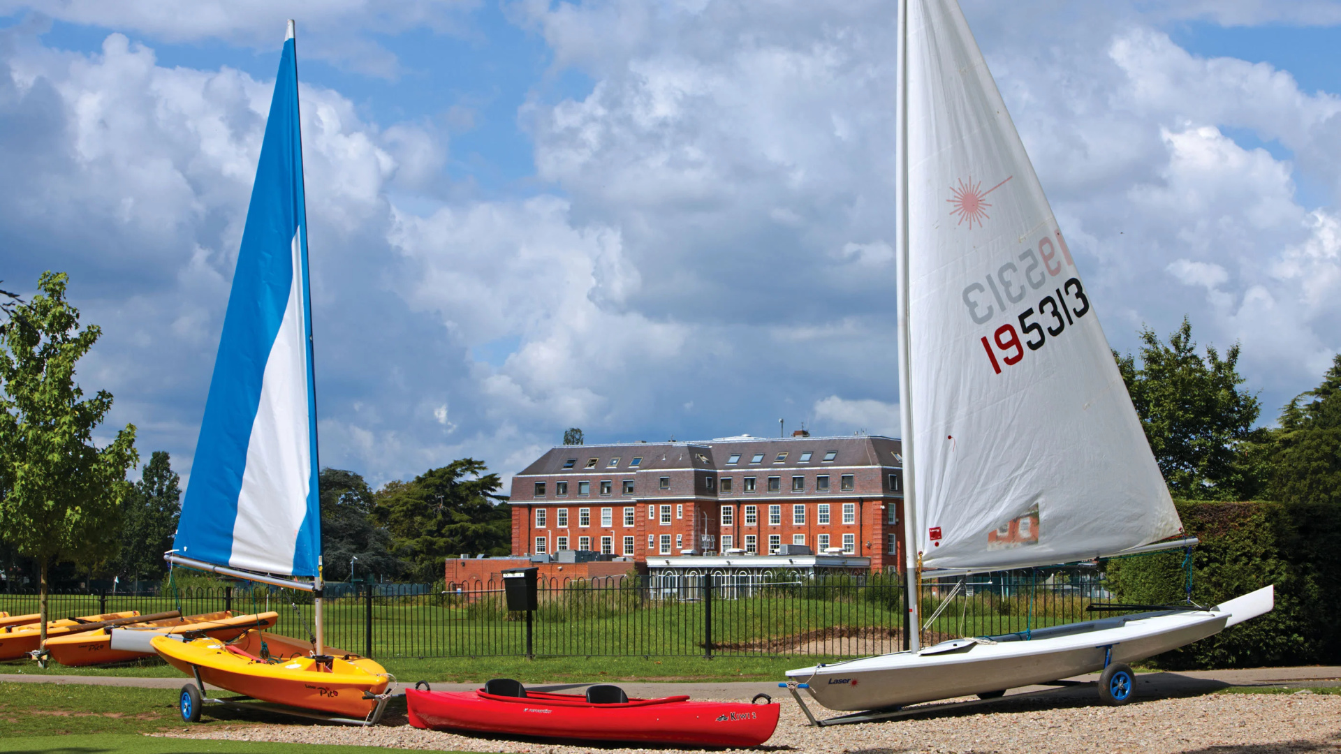 Photo - The Lensbury Resort