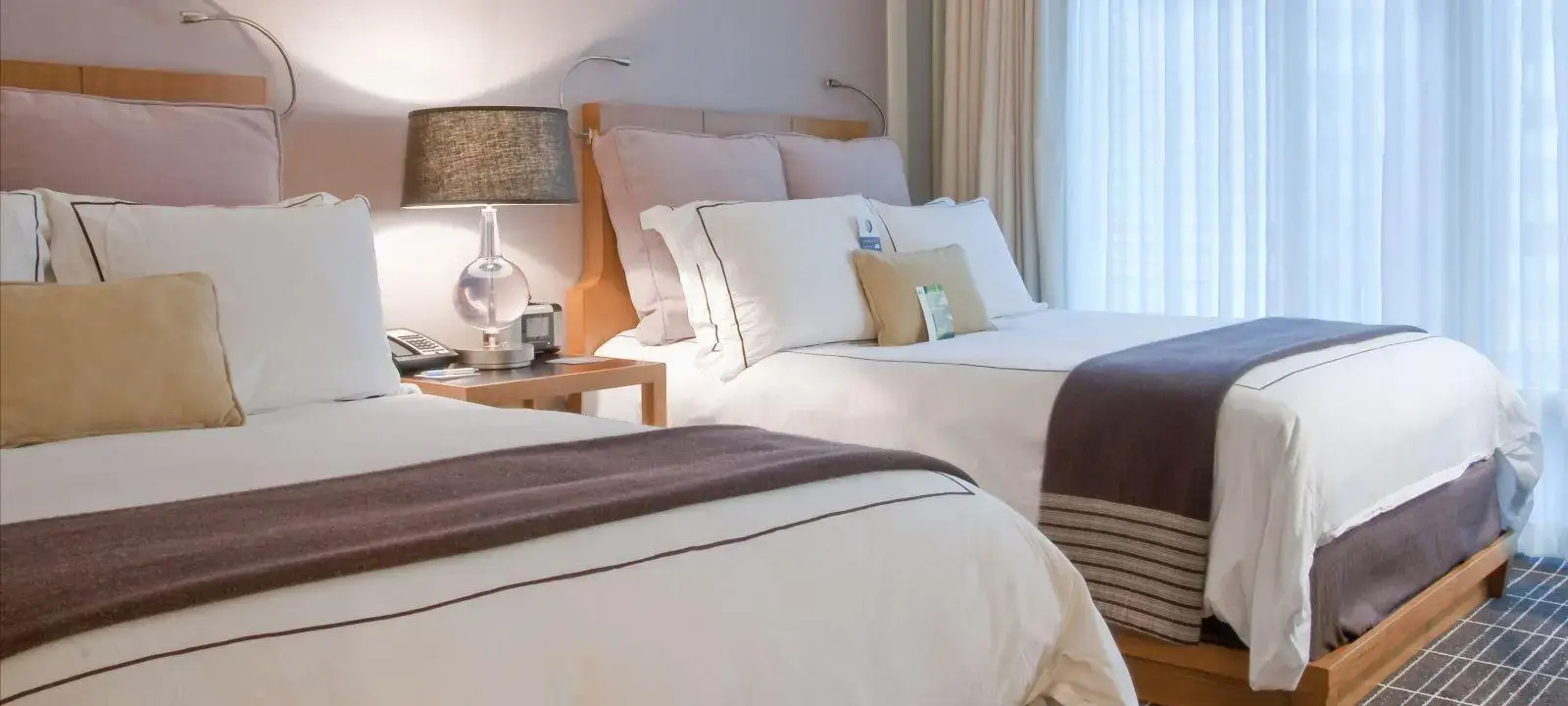 Photo - The Colonnade Hotel