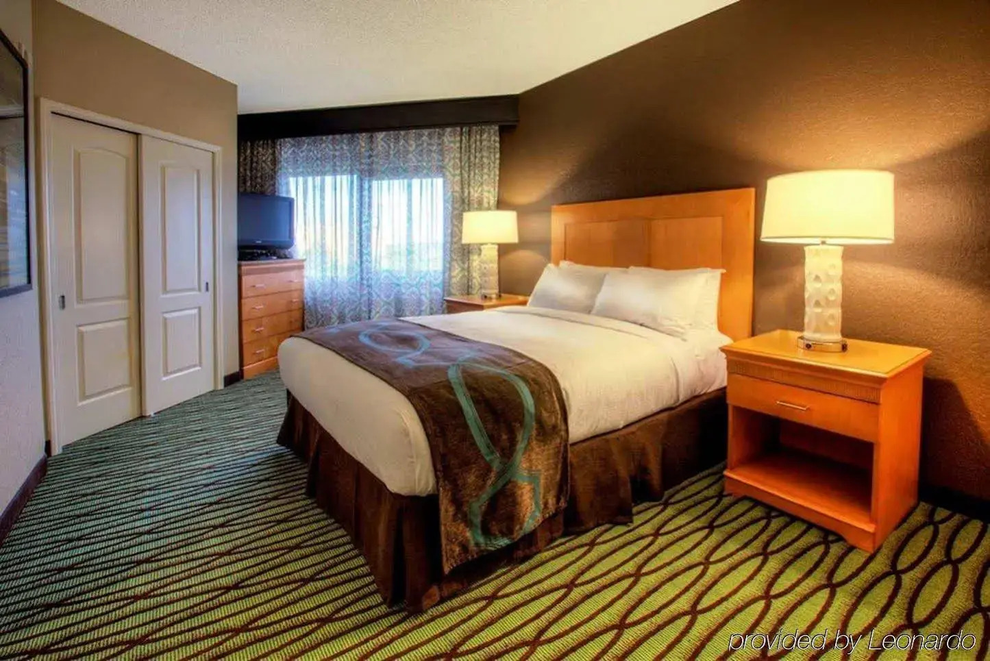 Photo - DoubleTree Suites by Hilton Orlando at Disney Springs