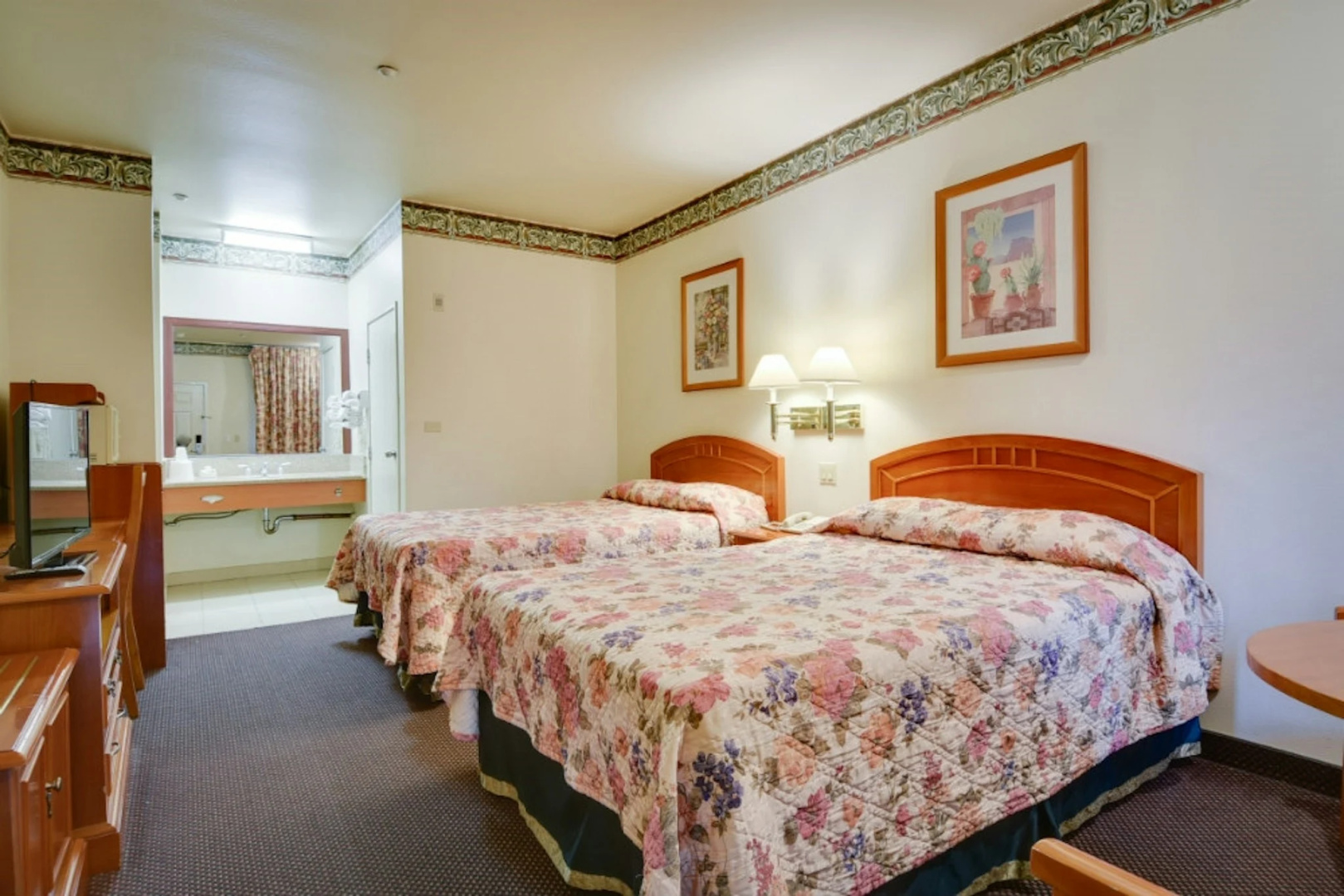 Photo - Vagabond Inn Hacienda Heights
