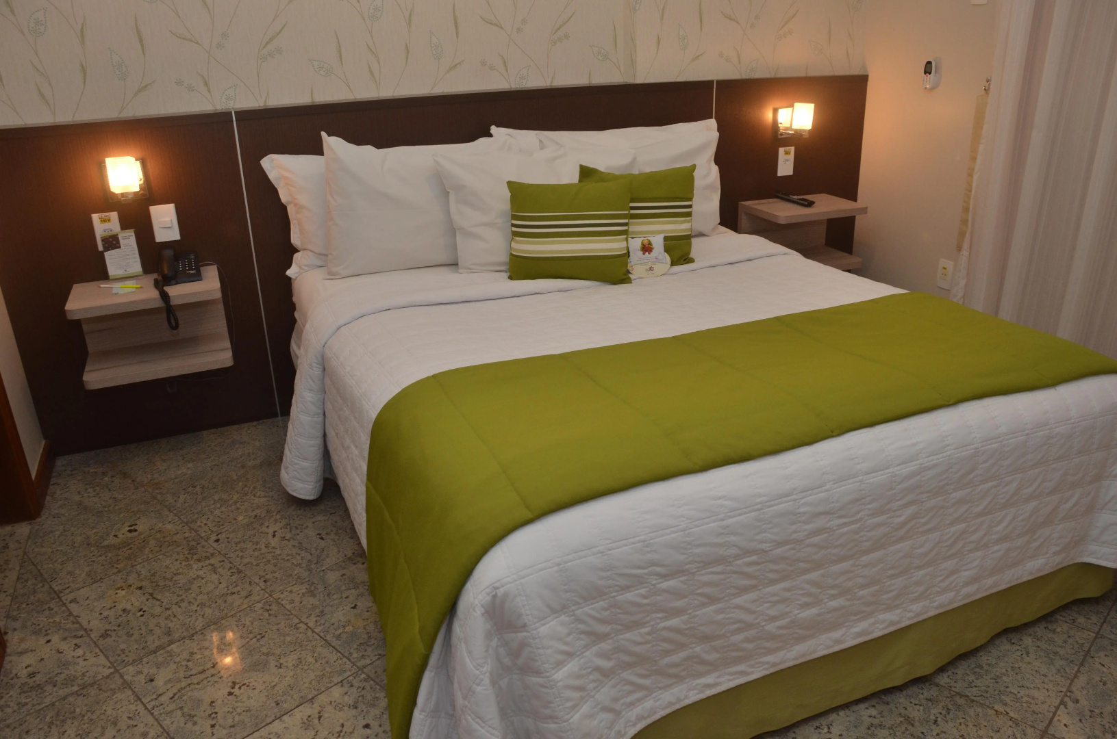 Foto - Quality Suites Vila Velha