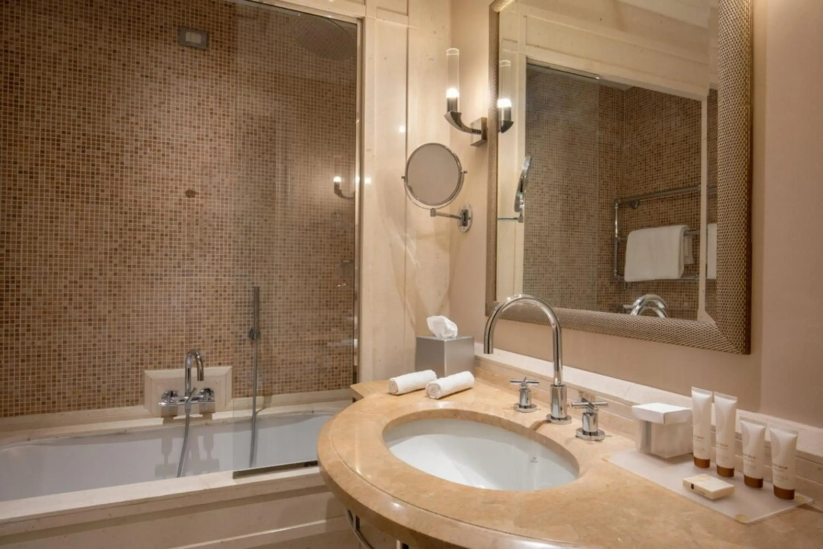 Photo - Chairmen Hotel