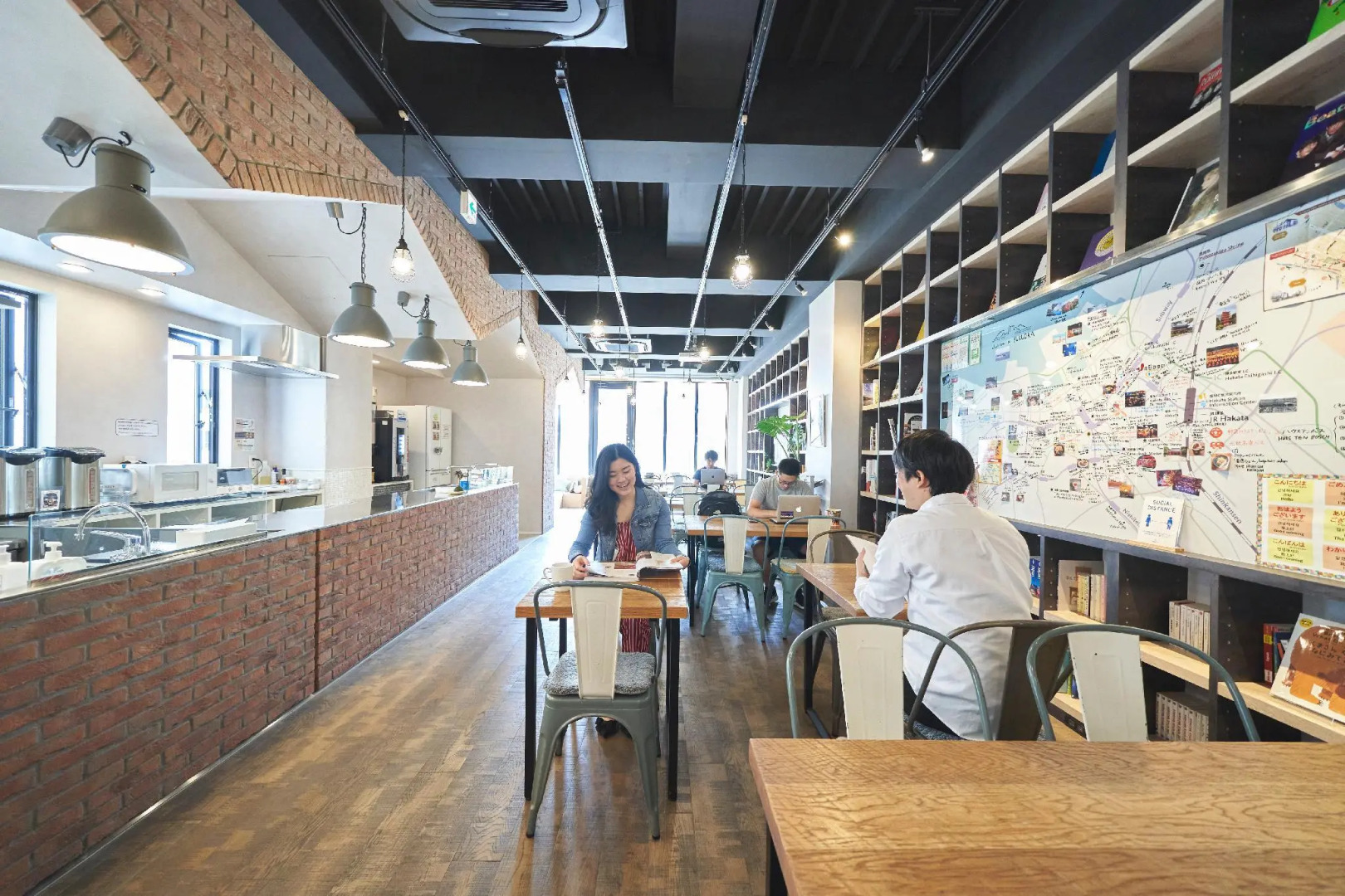 Foto - WeBase Hakata Hostel