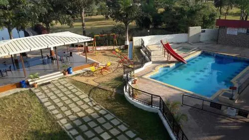 Savshanti Lake Resort