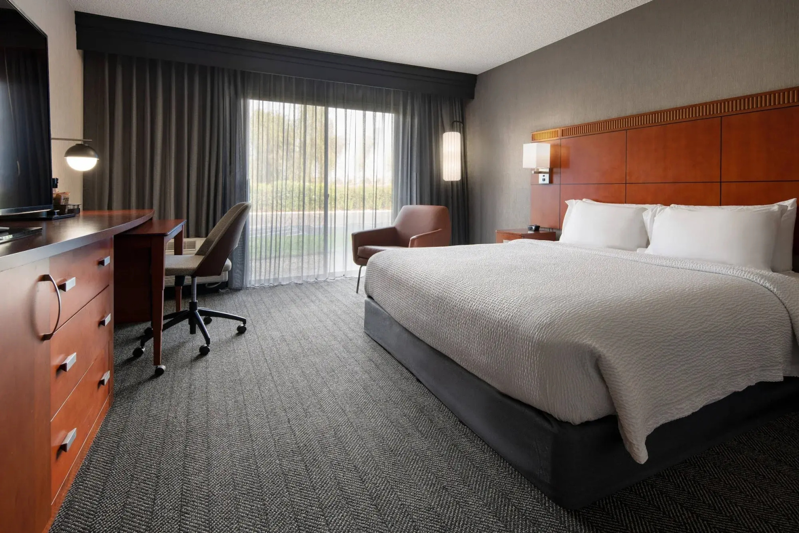 Foto - Courtyard by Marriott Fresno