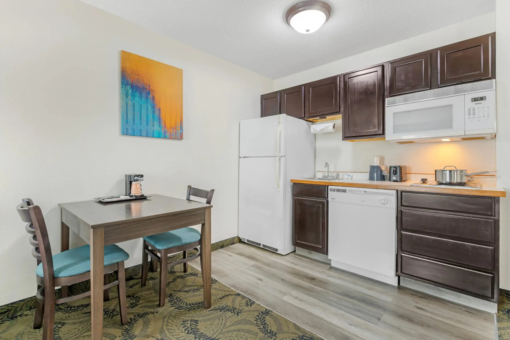 Foto - MainStay Suites Madison Airport