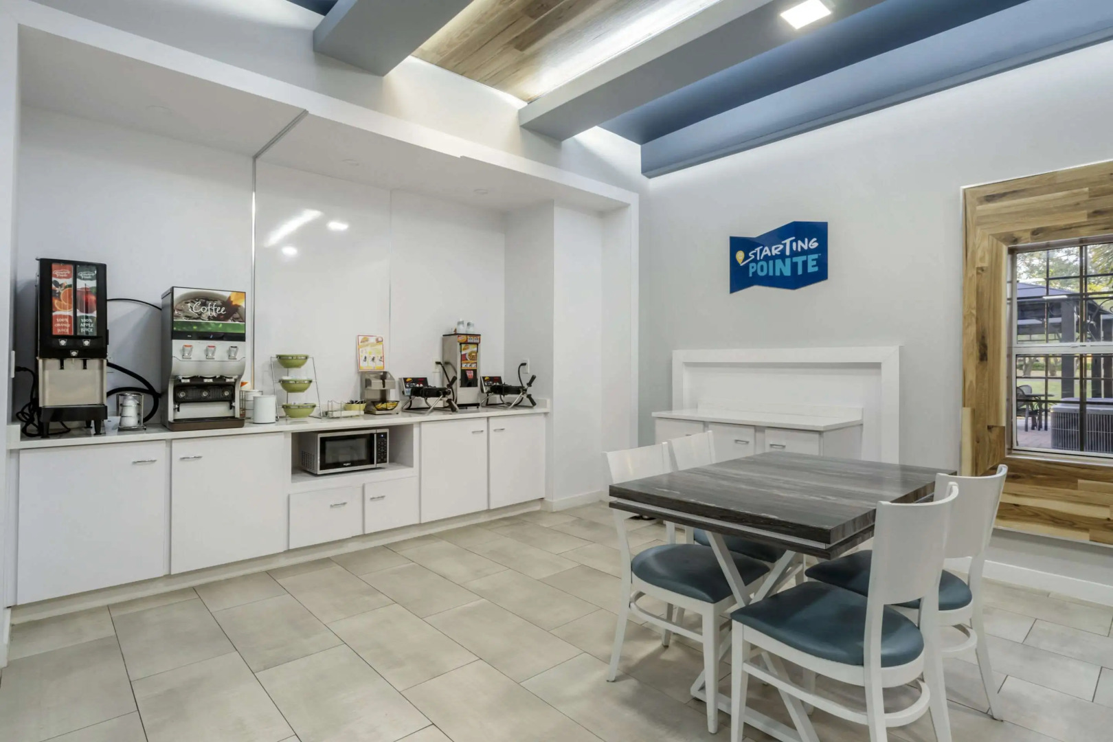 Foto - Clarion Pointe Tampa-Brandon Near Fairgrounds and Casino