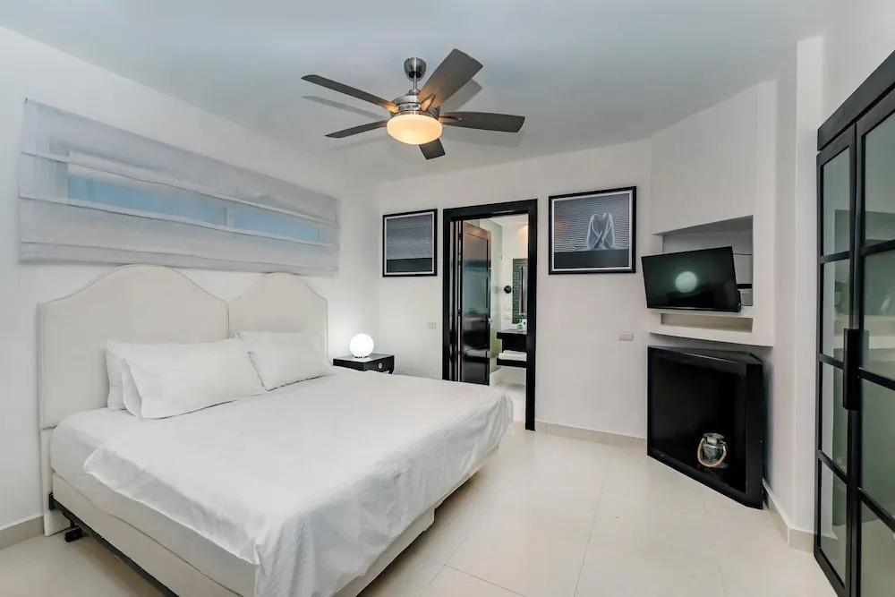 Foto - VILLA PANDORA BEACH FRONT ViLLA WITH CHEF GAME ROOM POOL