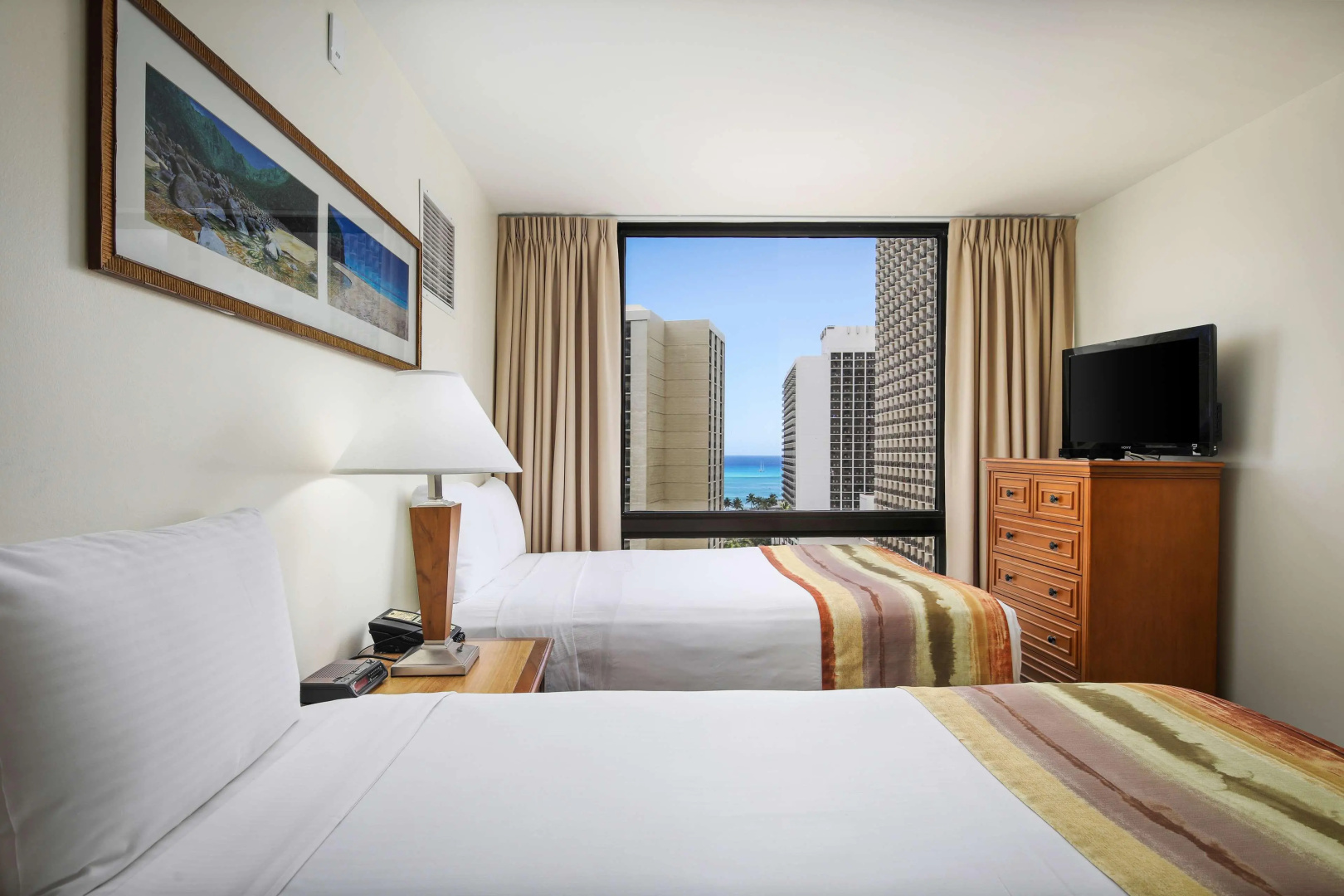 Photo - Aston Waikiki Sunset