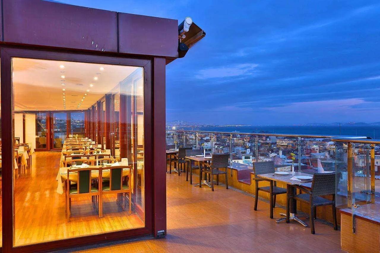 Foto - Grand Madrid Hotel