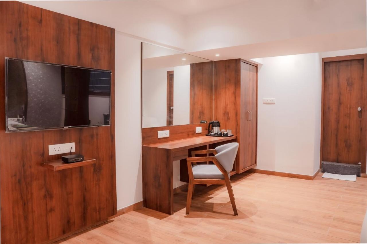 Photo - Treebo Serenity Inn, Koregaon Park