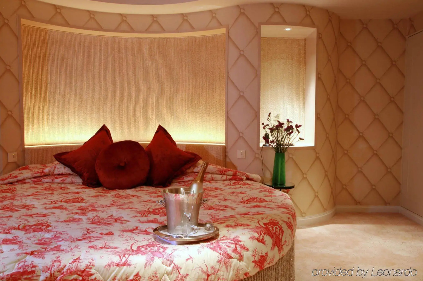 Foto - The Luxe Manor