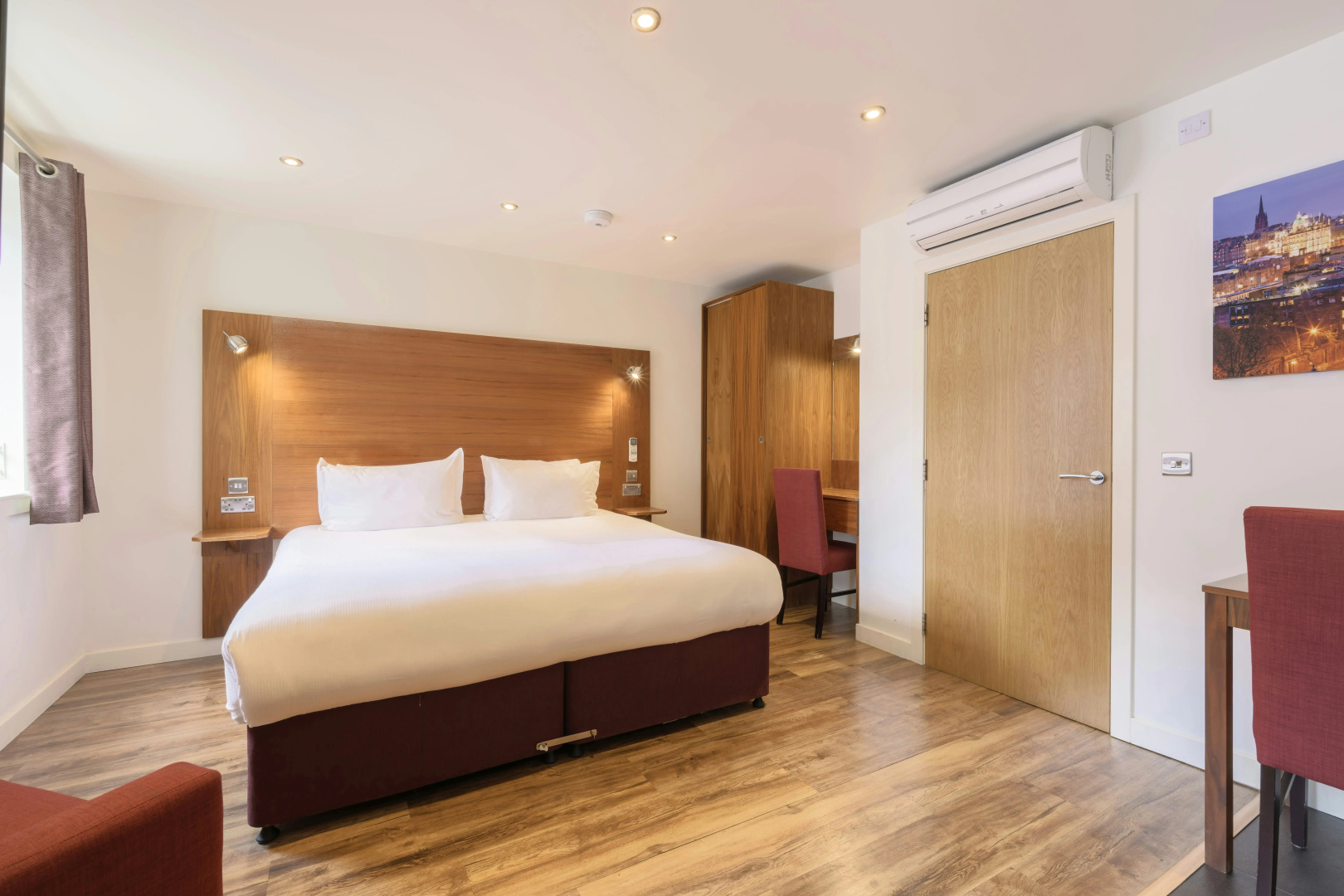 Foto - Holyrood Aparthotel