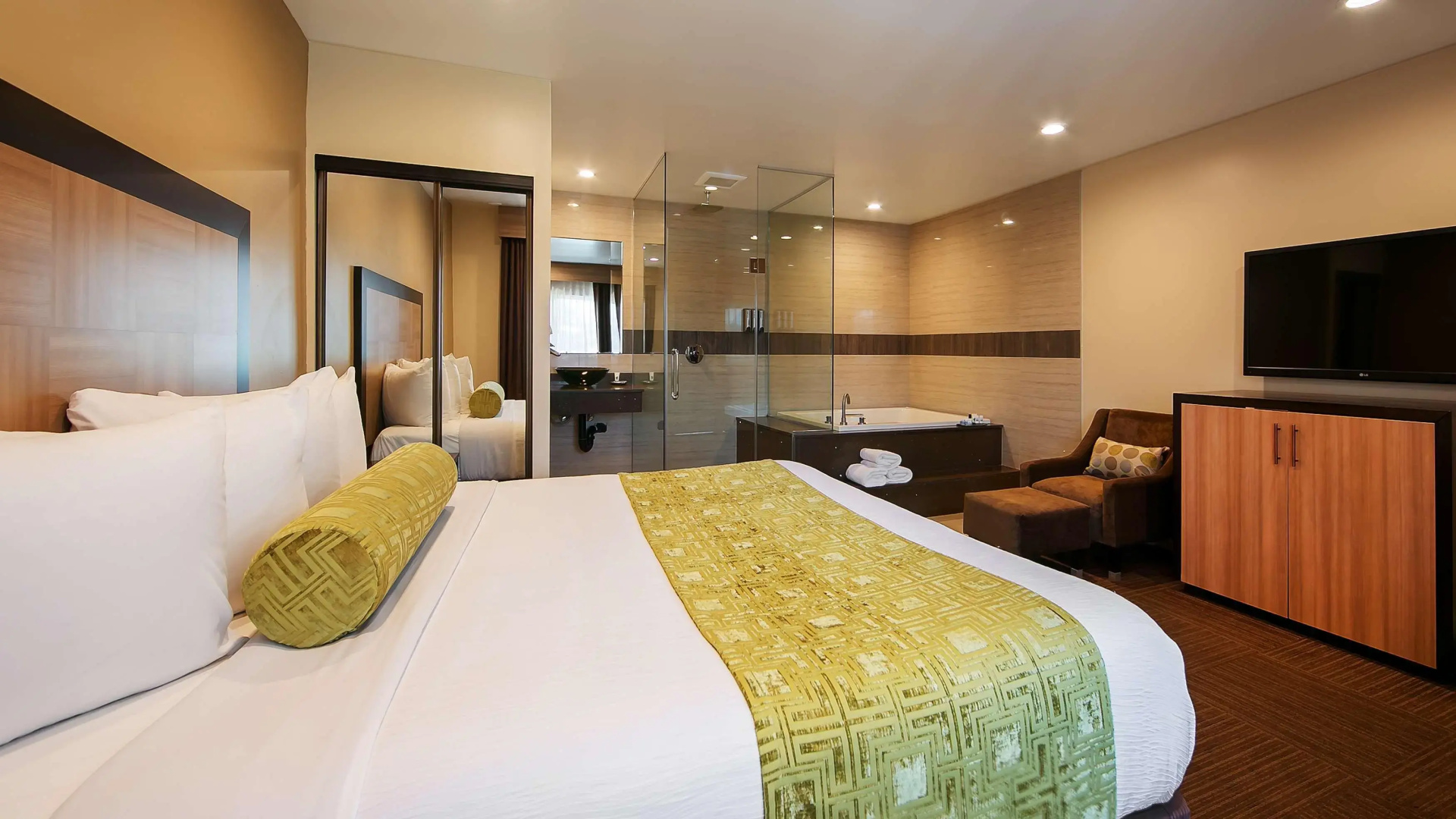 Photo - Best Western Plus Glendale