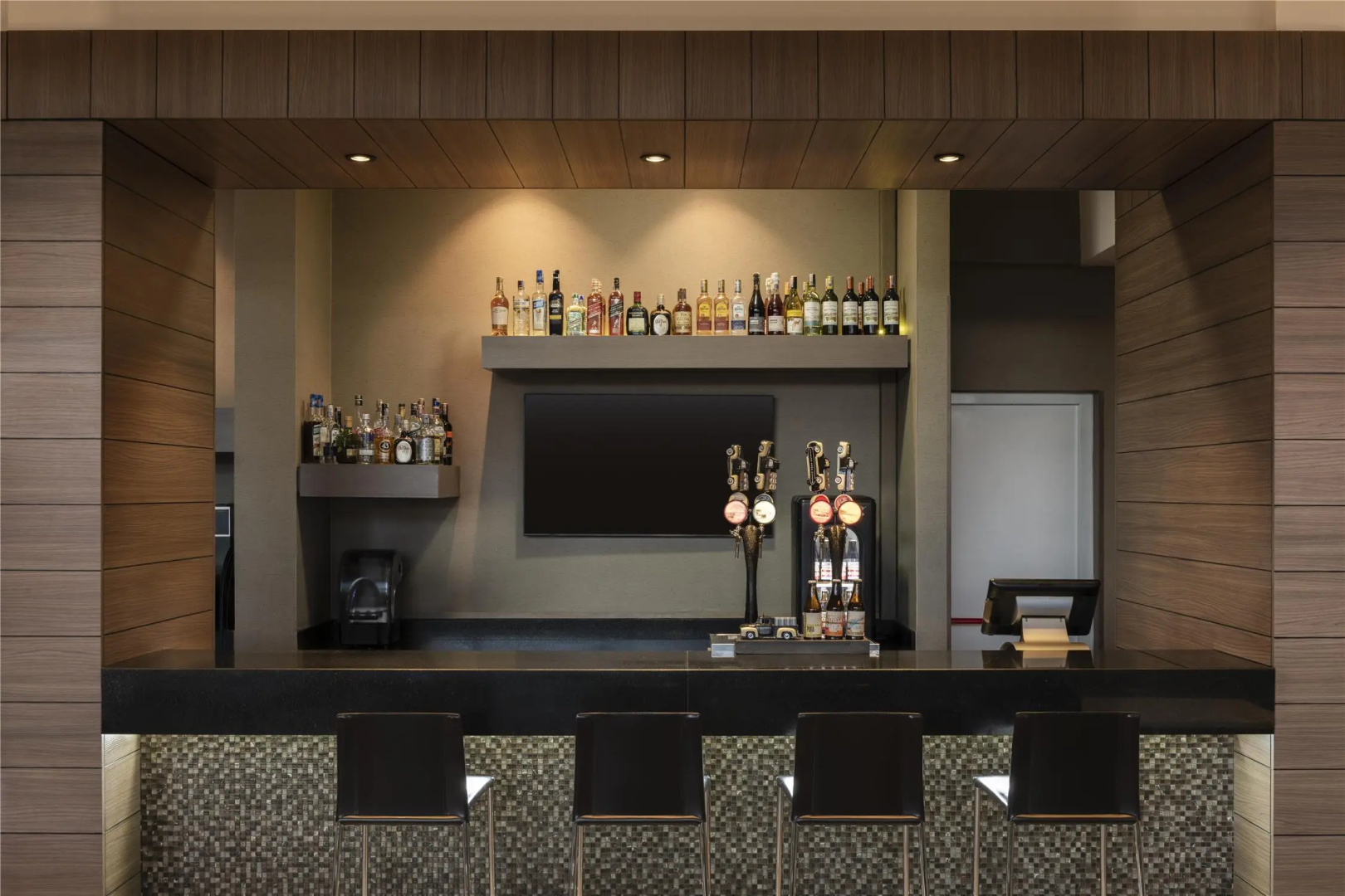 Photo - Hampton by Hilton Bogota Airport