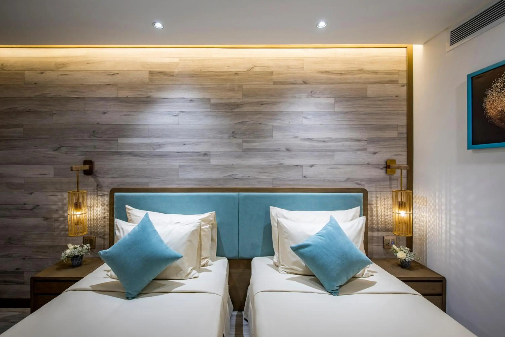 Photo - Icon Saigon - LifeStyle Design Hotel