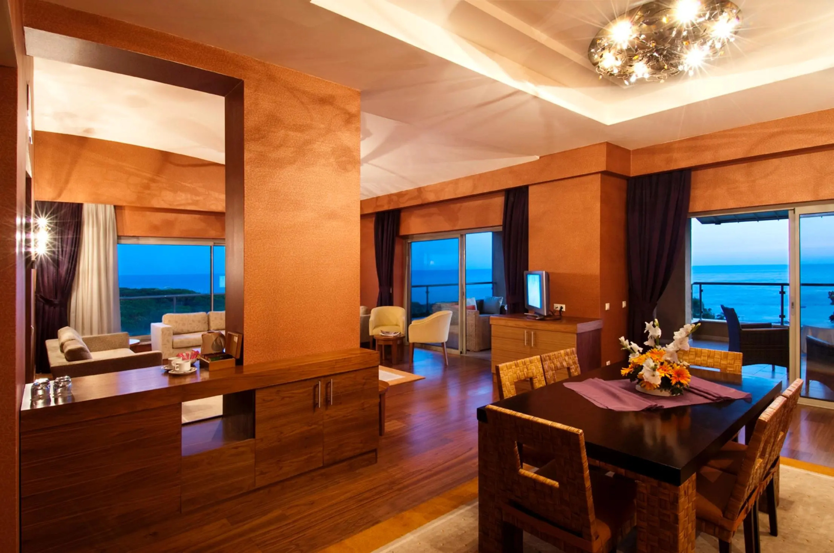 Photo - Sueno Hotels Beach Side