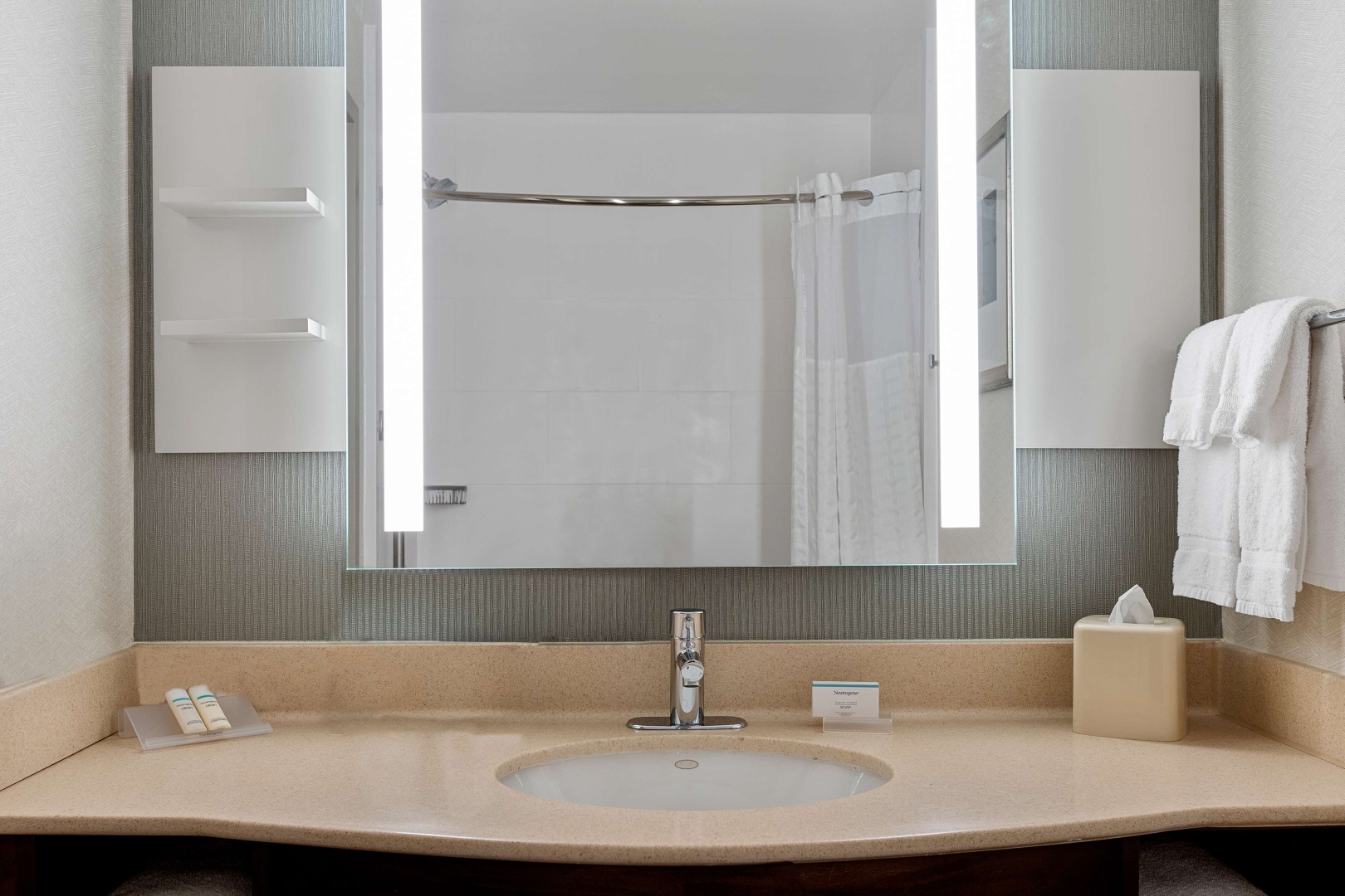 Photo - Hilton Garden Inn New Orleans French Quarter/CBD