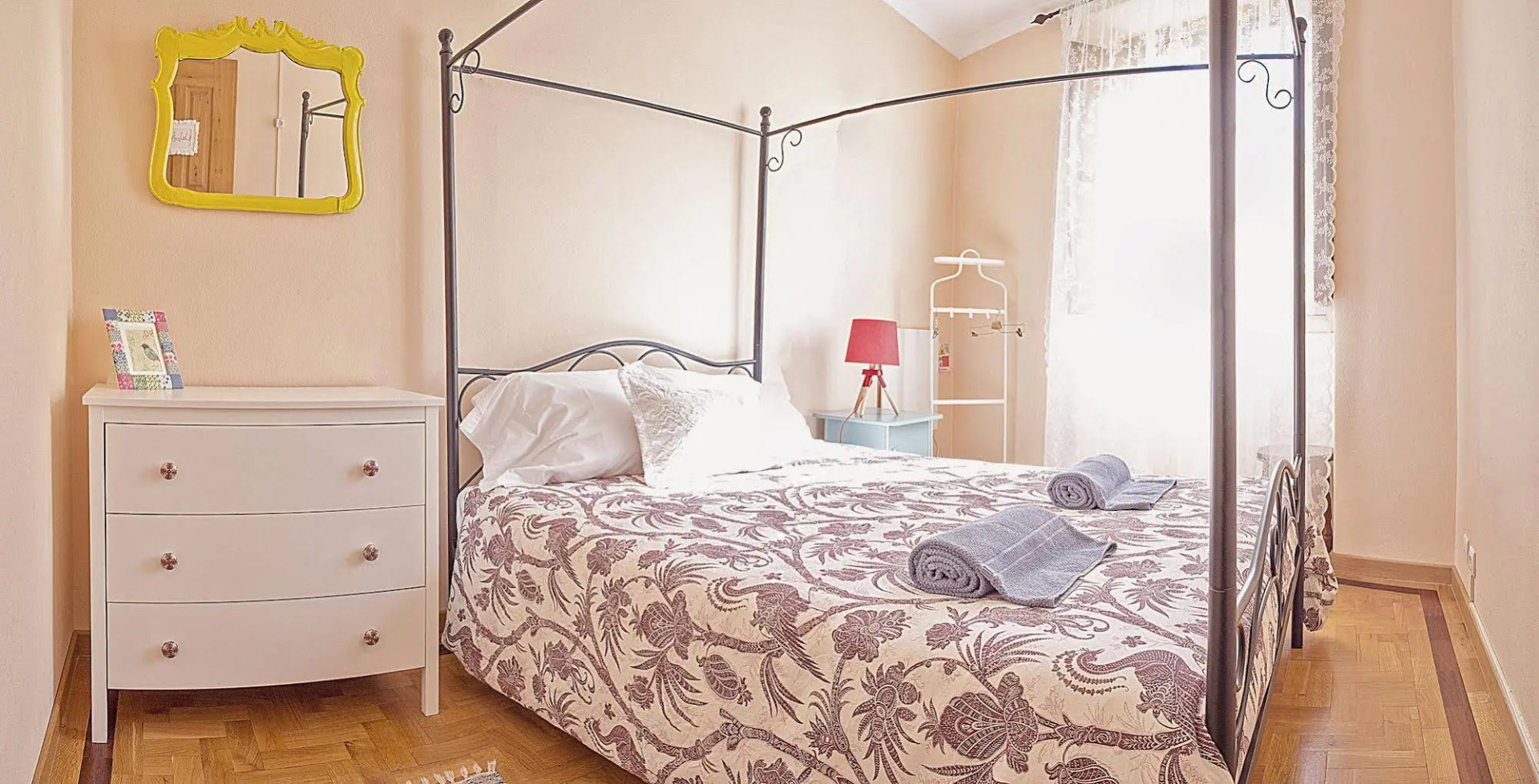 Photo - Sunlight House