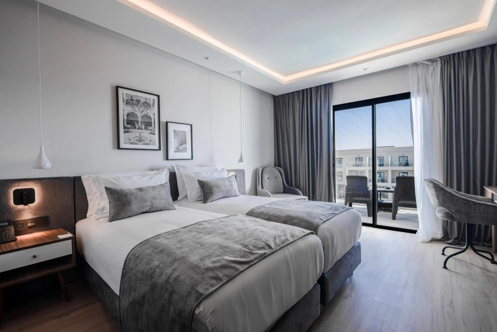 Photo - Dominium Palace