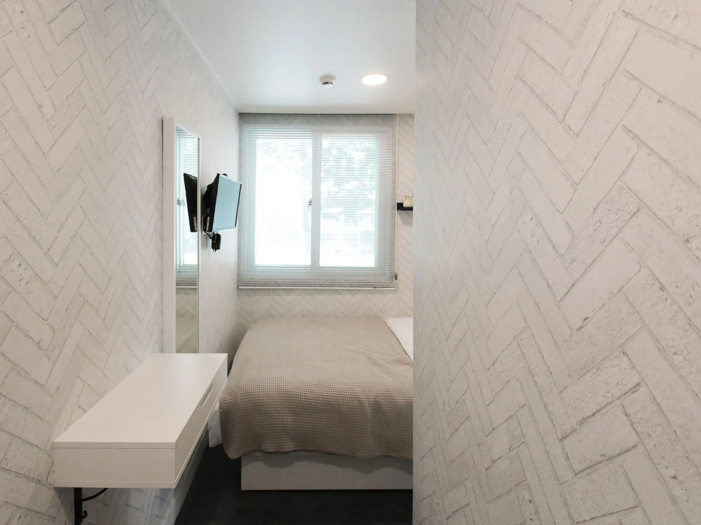 Photo - Neat House Hongdae