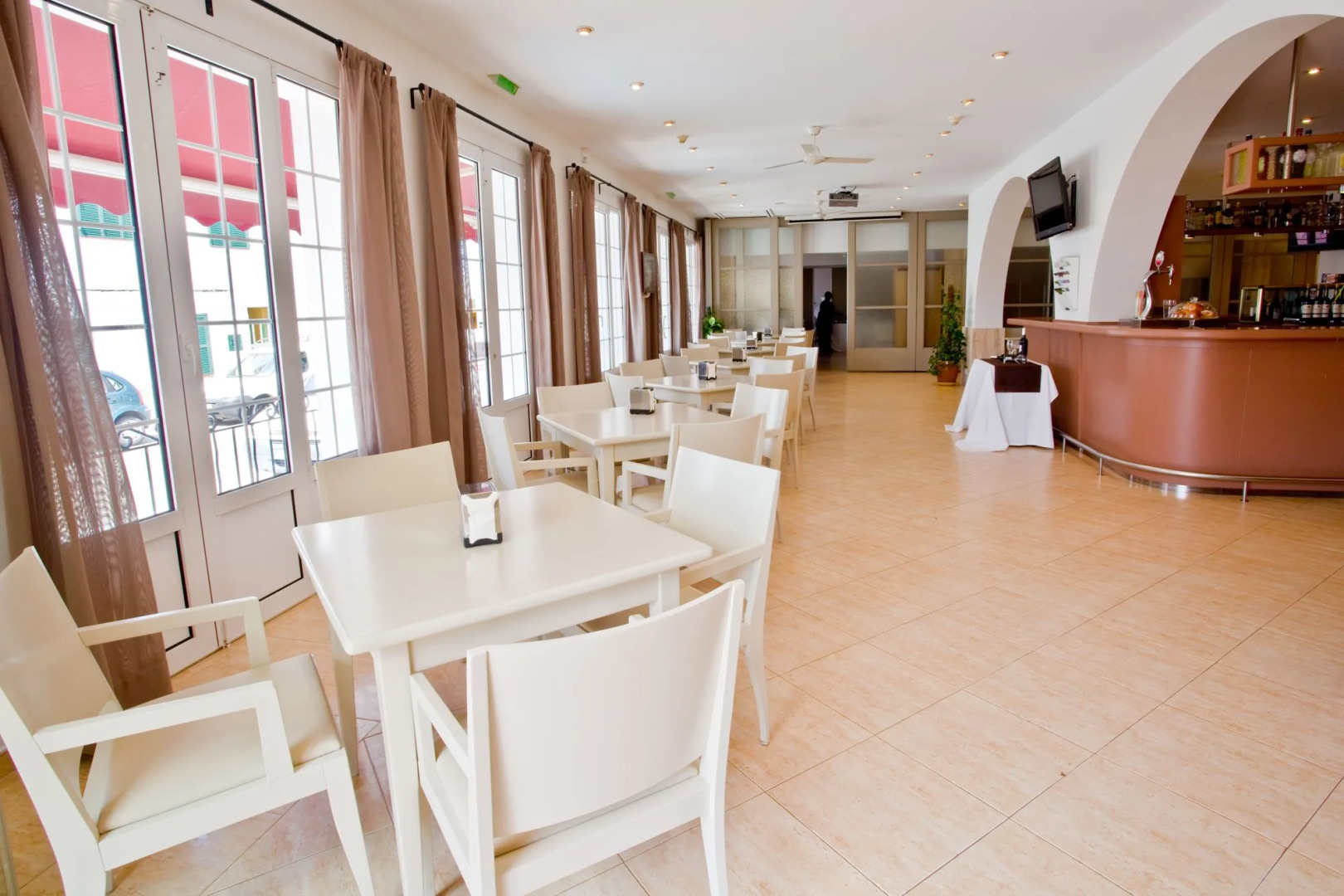 Photo - Hotel Jeni & Restaurant