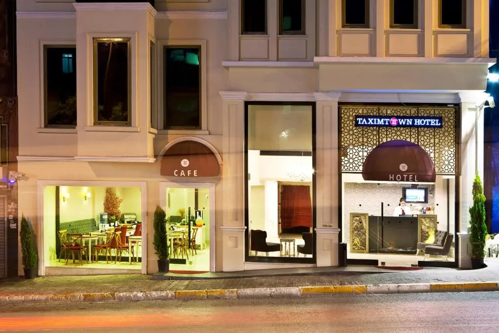 Photo - Taximtown Hotel