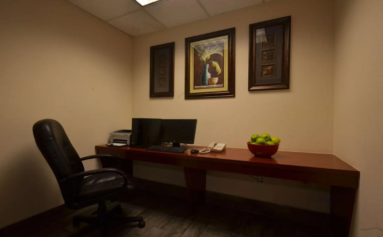 Photo - Best Western Galleria Inn & Suites