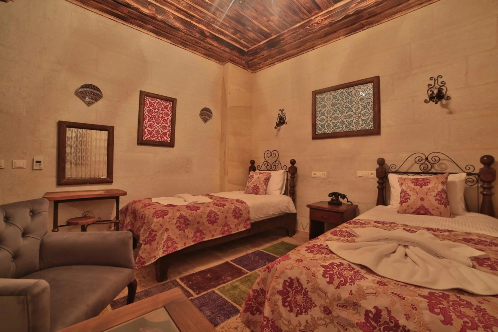 Foto - Caravanserai Inn Hotel