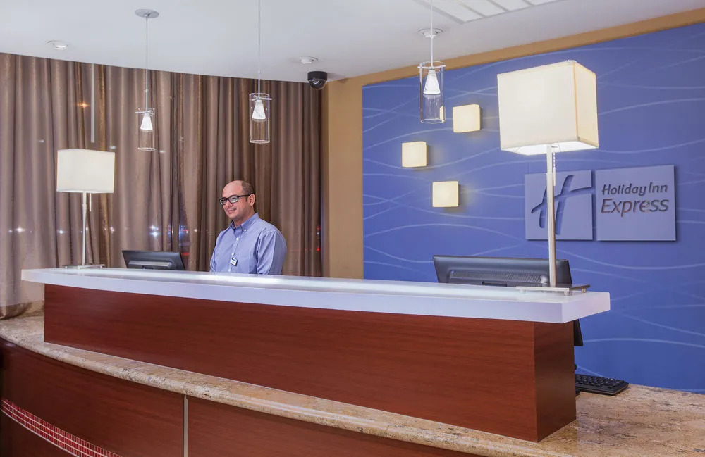 Photo - Holiday Inn Express West Los Angeles by IHG