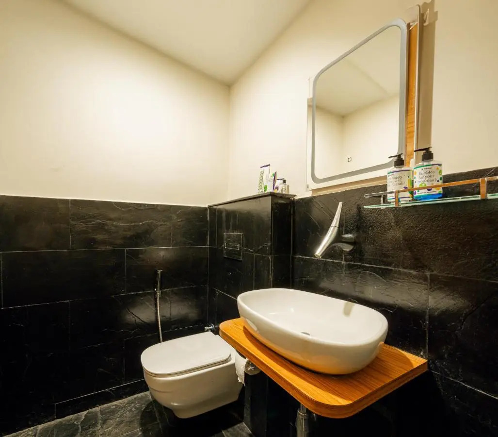 Photo - Treebo Premium The Memoir, Ramdaspeth