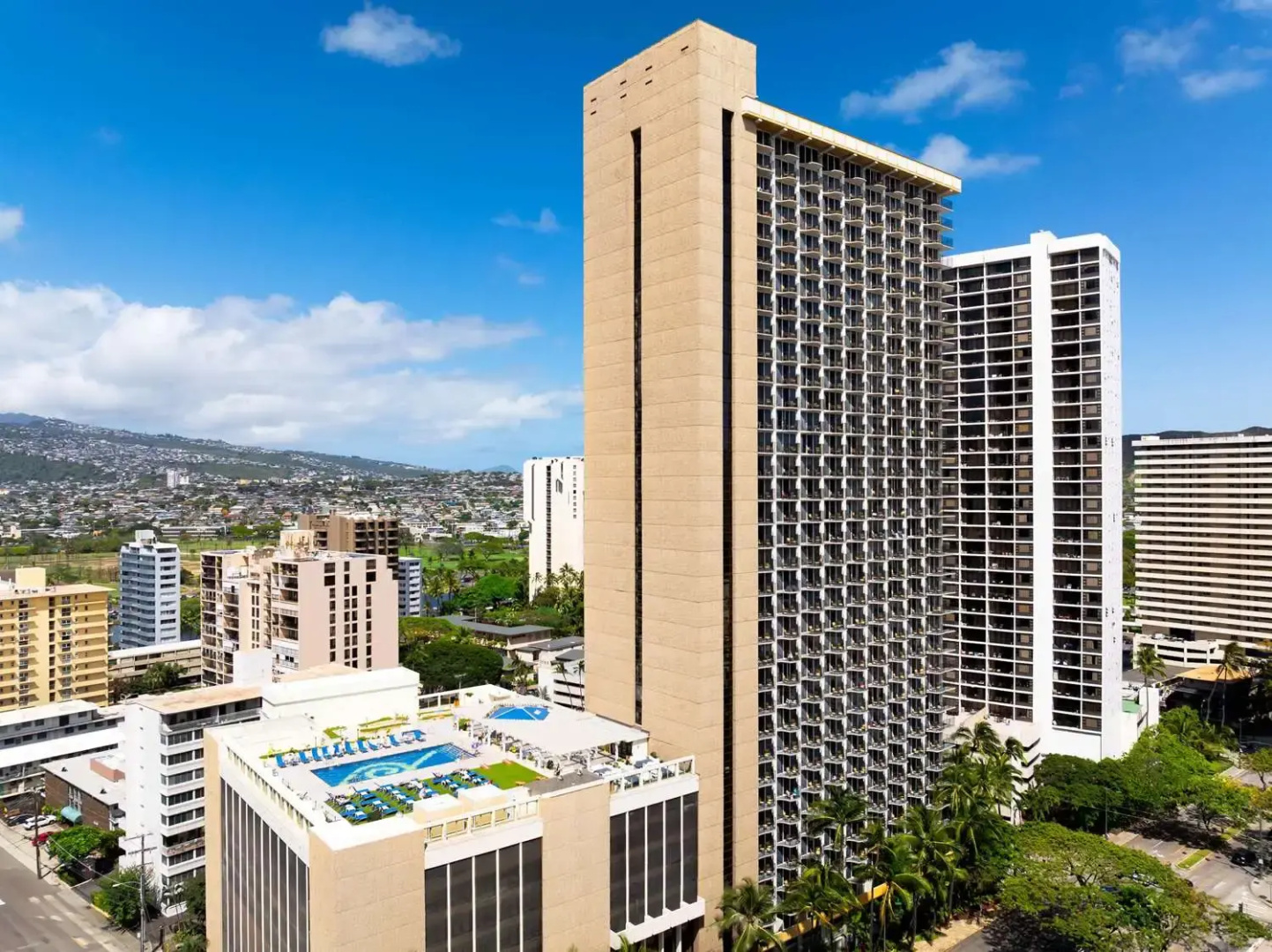 Photo - Hilton Waikiki Beach Resort & Spa