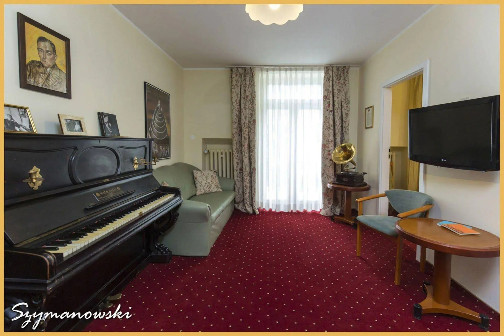 Foto - Willa Carlton