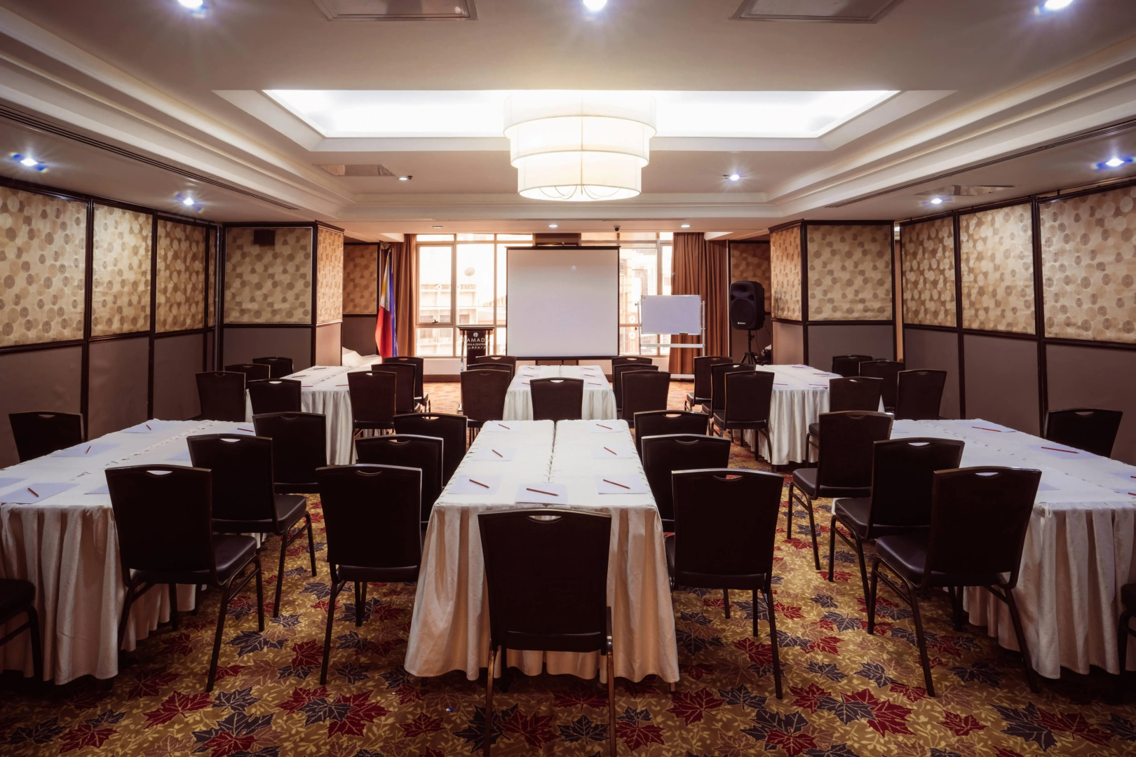 Foto - Ramada by Wyndham Manila Central