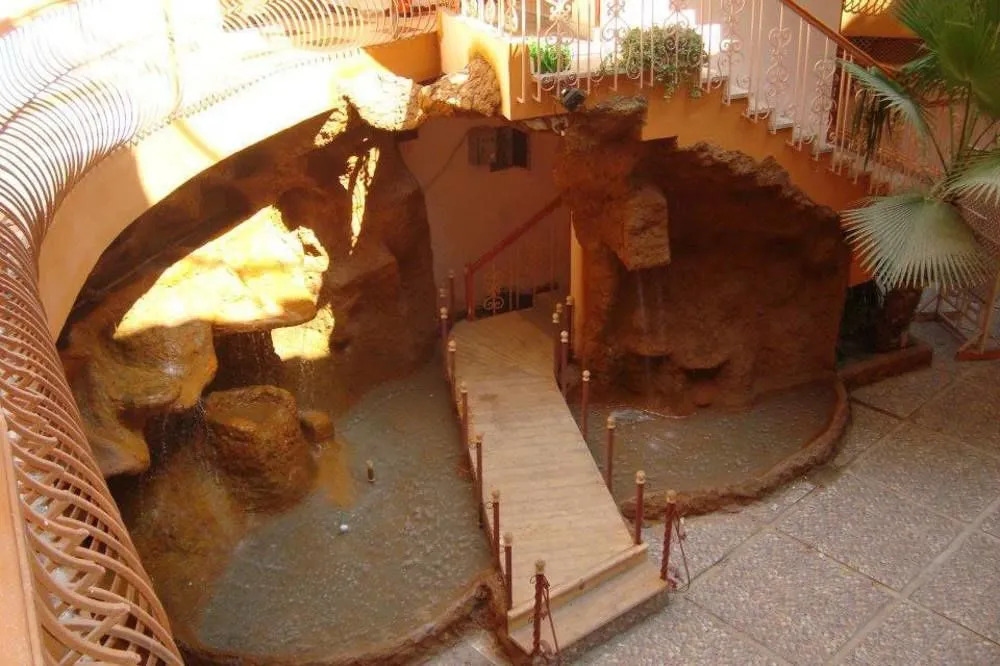 Photo - Eiffel Hotel Hurghada