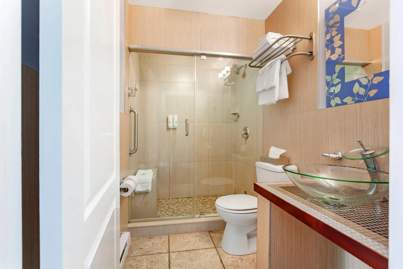 Photo - Quality Hotel Fallsview Cascade