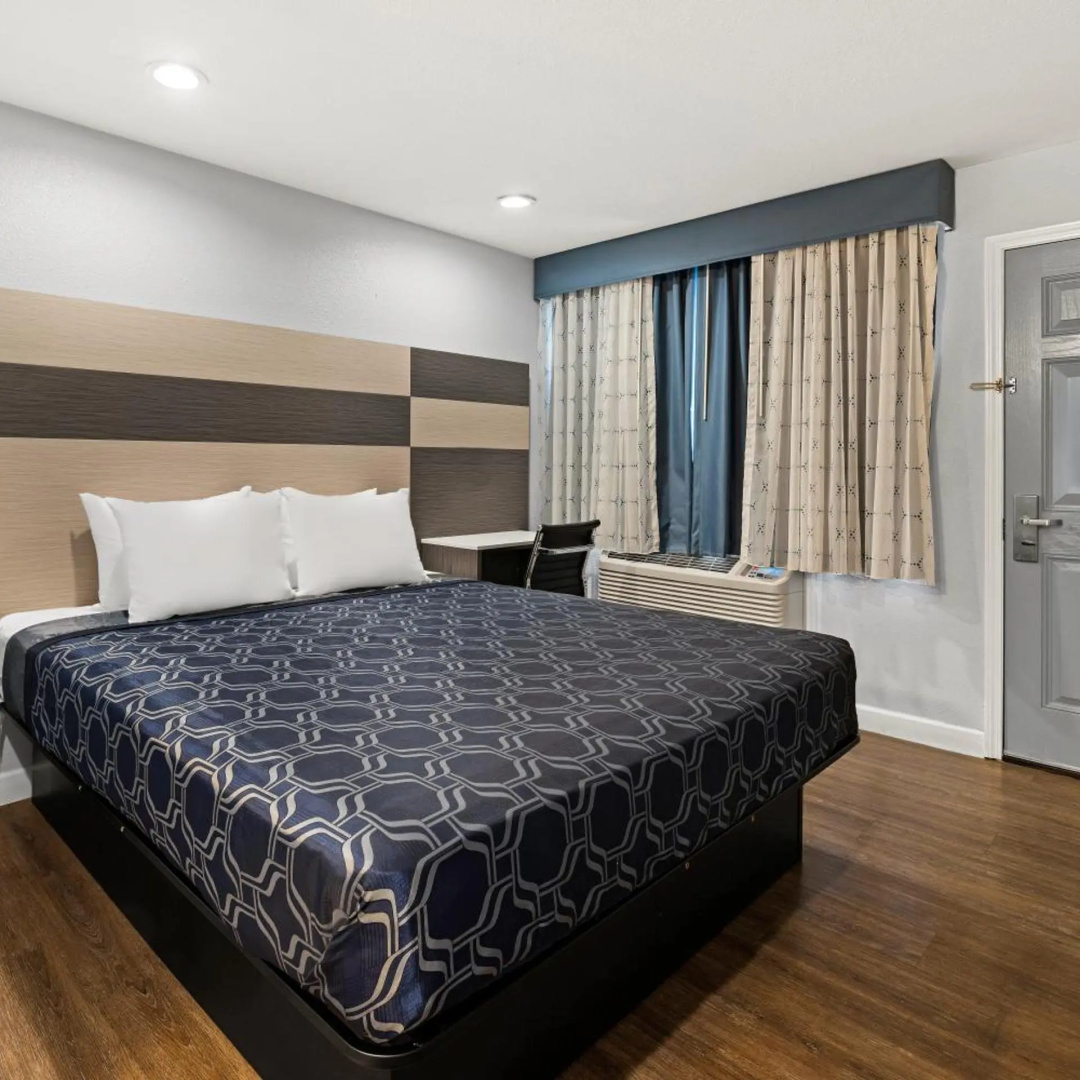 Photo - Bay Breeze Inn