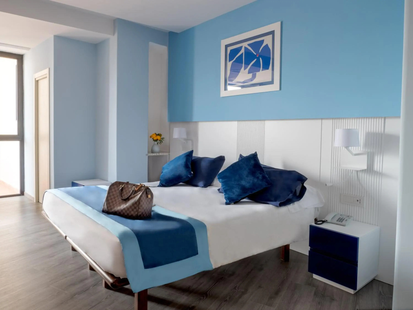 Photo - Hotel Cristina