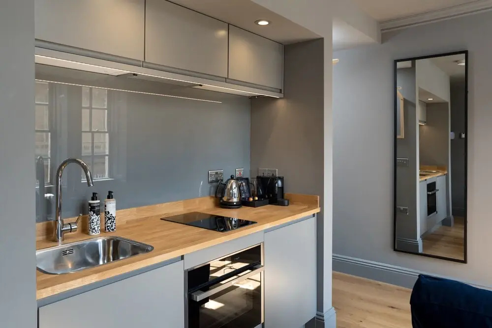 Photo - Hiding Space - Trim Street Apartments
