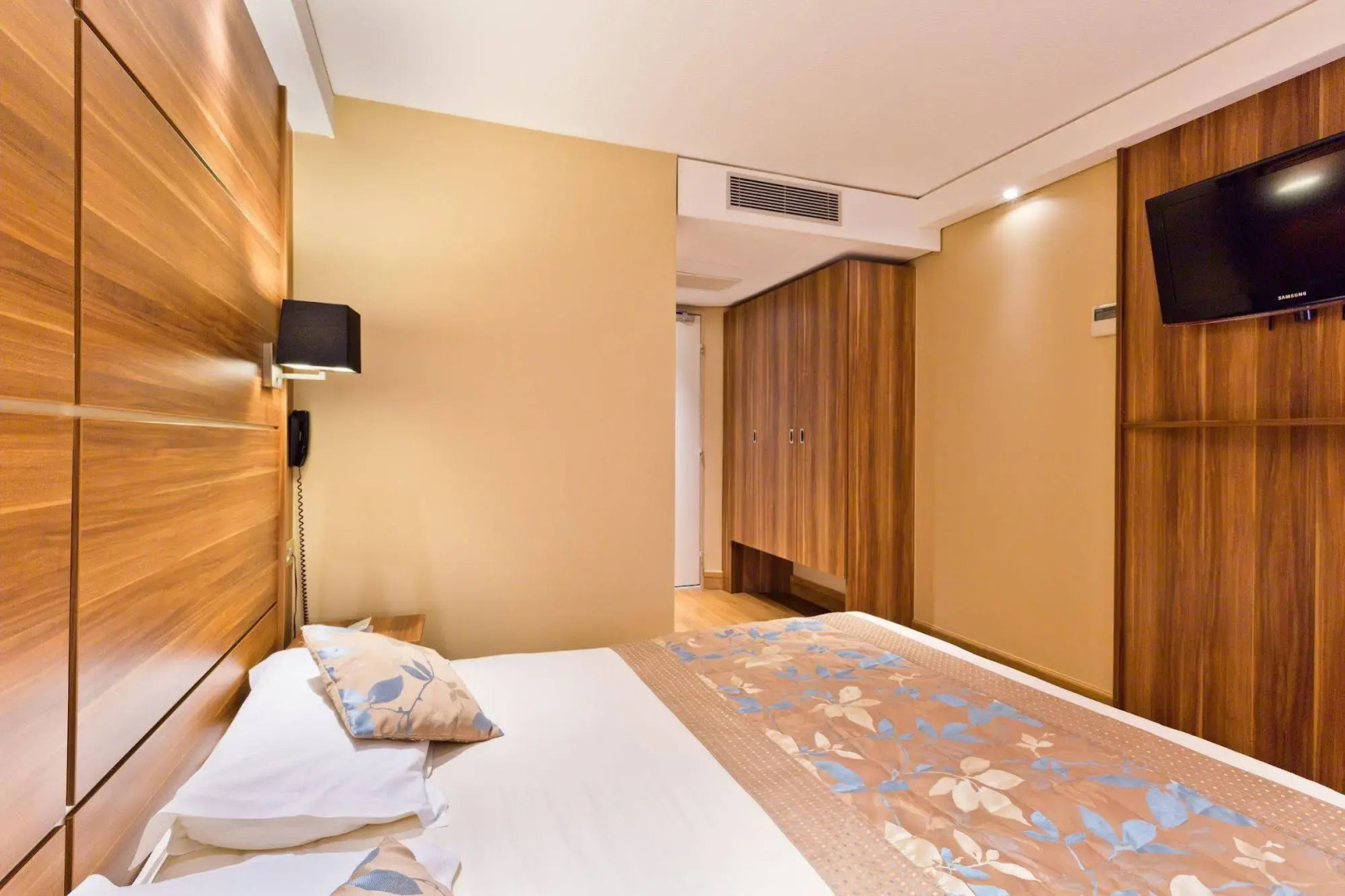 Foto - Hotel Novel Restaurant La Mamma