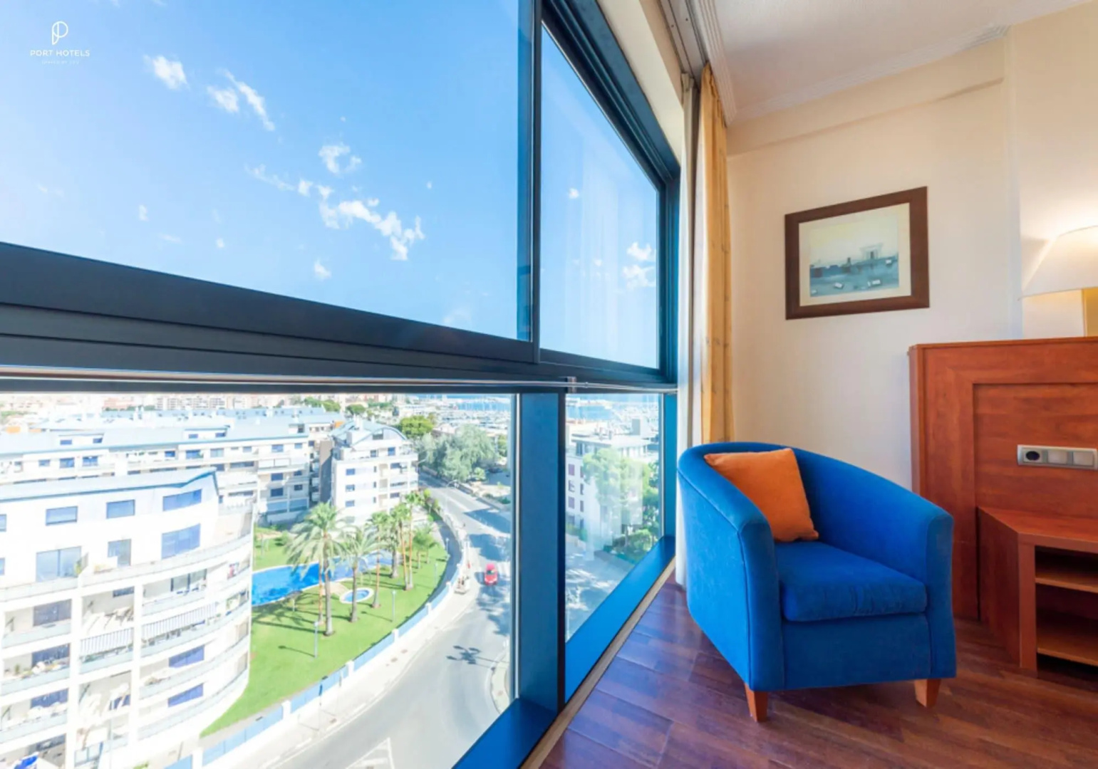 Photo - Port Denia Hotel