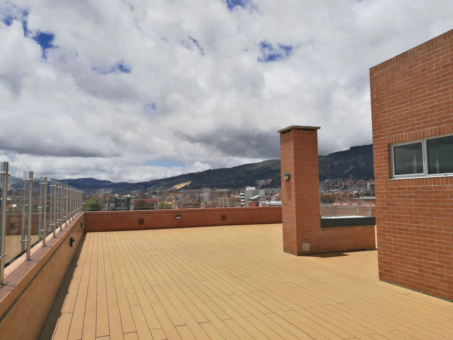 Foto - Hotel Plaza Suites