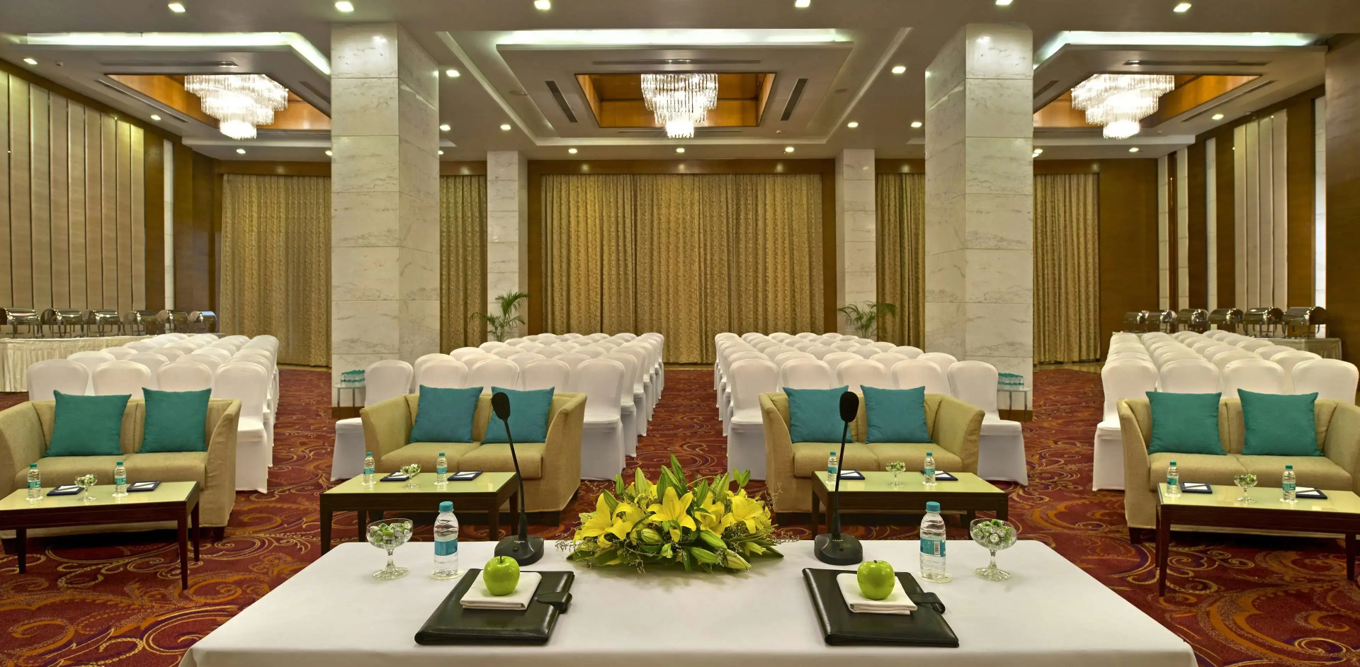 Photo - Golden Tulip Lucknow
