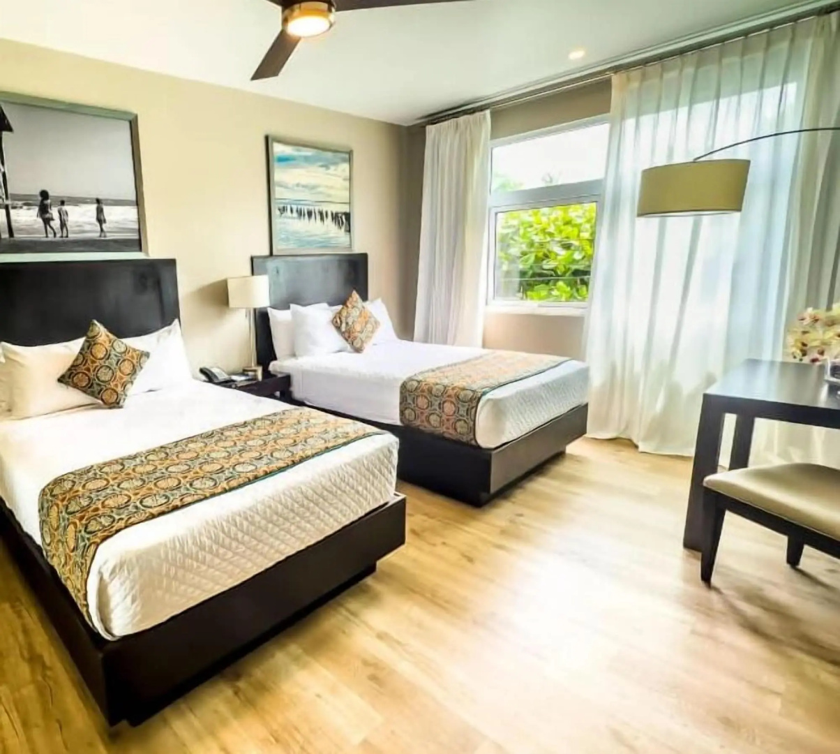 Photo - R Hotel Kingston