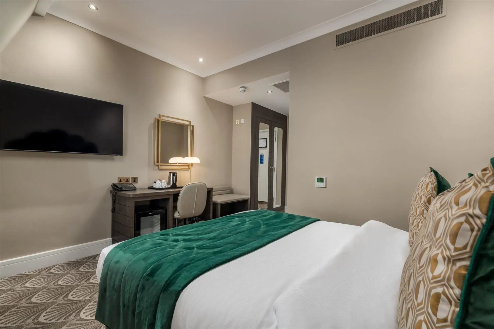 Photo - Washington Mayfair Hotel