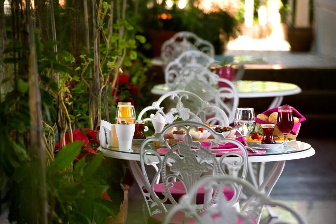 Photo - Nun Hotel Lara