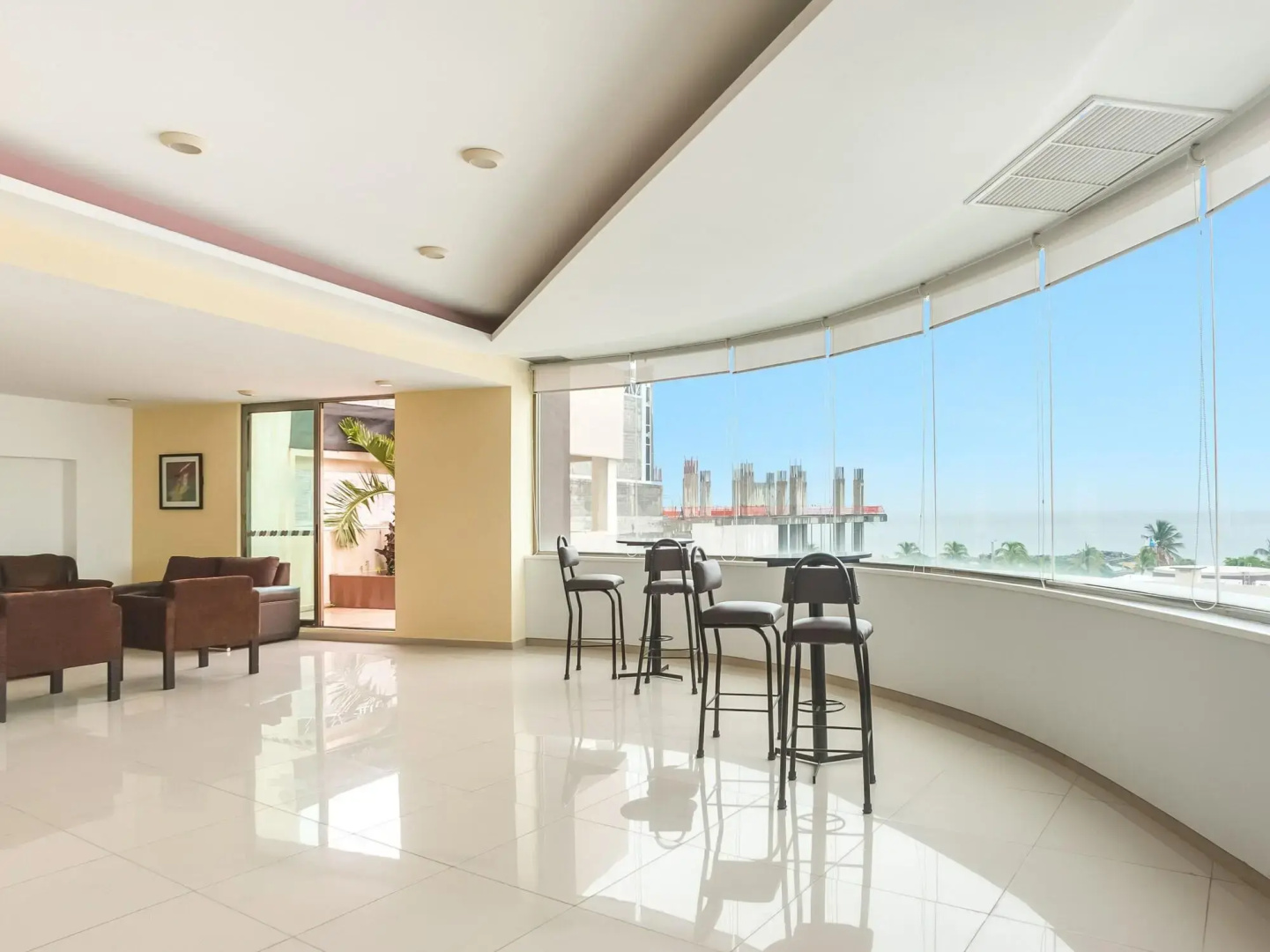 Photo - Veracruz Suites Hotel