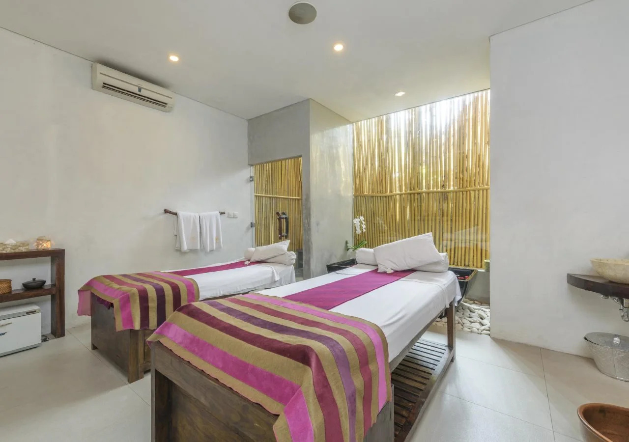 Photo - Villa Kori Bali Kubu, 9 people maximum, close to Seminyak Beach